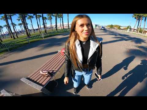 Видео: Красавица КАТАЛАСЬ ДО ПОСЛЕДНЕГО НА МОТОЦИКЛЕ: #16. Мать Страпонов.