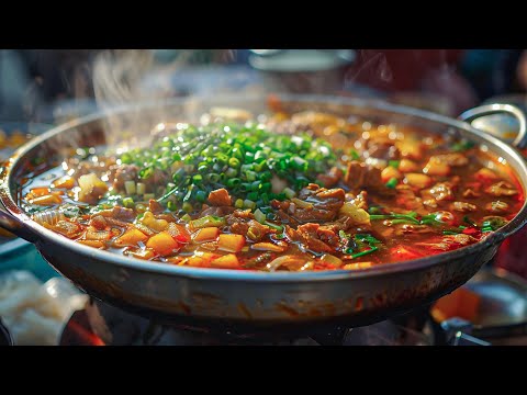 Видео: Незабываемый вкус! Тушеное мясо с говядиной и лапшой по-вьетнамски🍲КОЛЛЕКЦИЯ УЛИЧНОЙ ЕДЫ ПОЛОВИНЫ 2
