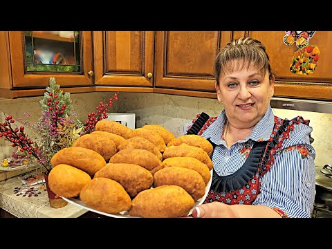 Видео: ПИРОЖКИ как ПУХ! Тесто на кефире!Домашние Пирожки на сковороде!!👍🏻😋