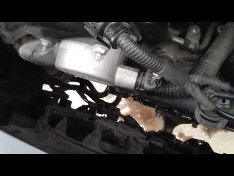 Видео: Ауди А6 С6 2.8 fsi quattro. Ищу утечку антифриза.