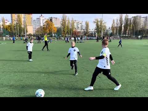 Видео: ⚽️Чемпіонат Superleague⚽️ | 2017 р.н. | Олімпік 3:1 Межигірʼя  | 1 тайм