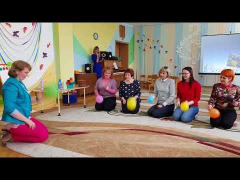 Видео: Оркестр воздушных шаров
