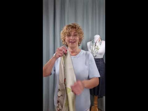 Видео: Платочная библиотека 05.11.25: платок как акцент — шёлк, цвет и стиль без лишних слов