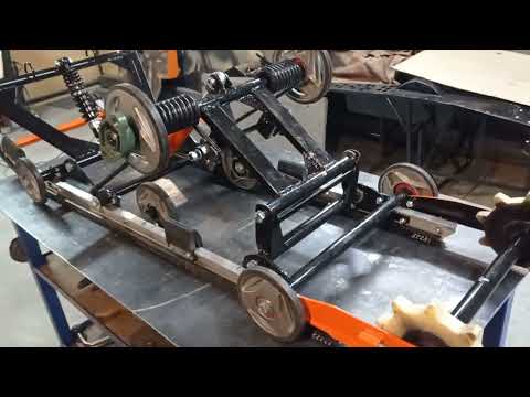 Видео: склизовая  подвеска самодельного снегохода