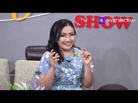 Видео: Айнура Салахидинова: "Жолдошум, аялын ырдатып нан табат деген сөздөн намыстанган"