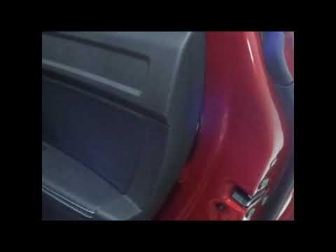 Видео: Снятие обивки задней двери Рено Аркана