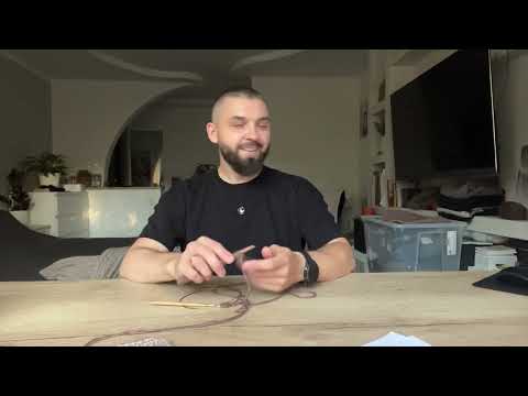 Видео: Первый свитер готов, вяжу новый - побольше!