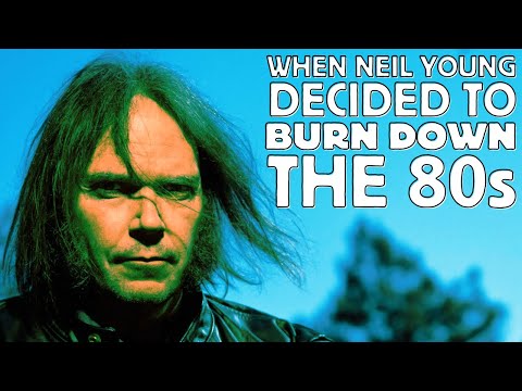 Видео: Когда Нил Янг решил сжечь 80-е: история «Ragged Glory»
