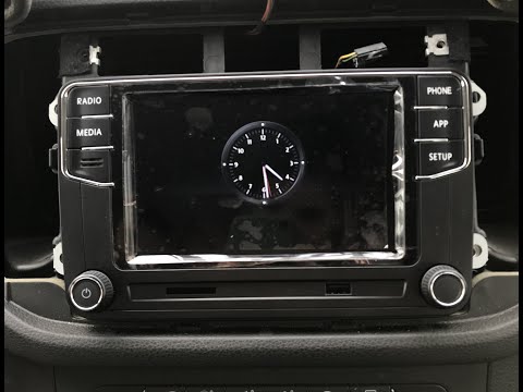 Видео: Установка RCD 360 в VW Tiguan PQ35