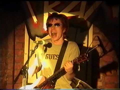 Видео: Найк Борзов 🌀 в клубе "Свалка",  Москва, 04.11.2000 г. Naik Borzov Live.