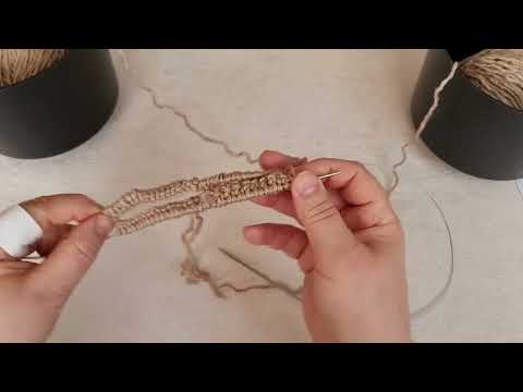 Видео: Як почати в'язати дві шкарпетки та дві рукавиці разом на  спиці з тросиком  Таня Федас Дім вязання