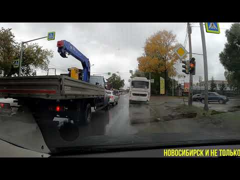 Видео: Улица Богдана Хмельницкого/ #новосибирск #улицы #дороги #город