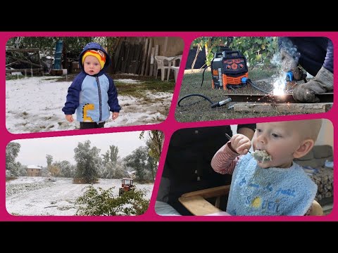 Видео: Захар познаёт Жизнь:первая ложка, первый снег.Вова с Бабушкой лётчики!