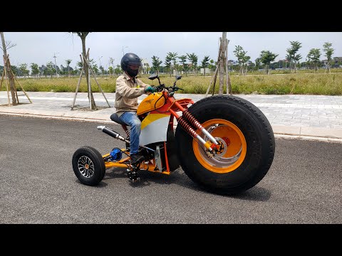 Видео: Постройте сумасшедший трехколесный велосипед 450cc с колесом грузовика и большим опытом
