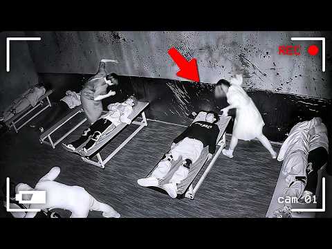 Видео: 110 НЕВЕРОЯТНЫХ МОМЕНТОВ, СНЯТЫХ НА КАМЕРЫ НАБЛЮДЕНИЯ