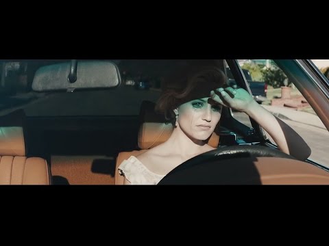 Видео: «Вчера еще в глаза глядел…» М.Цветаева (читает Т.Бондаренко). English subtitles