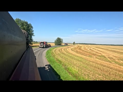 Видео: Переезды с поля на поле, отцепляем жатки на тележки или очень насыщенные дни уборочной