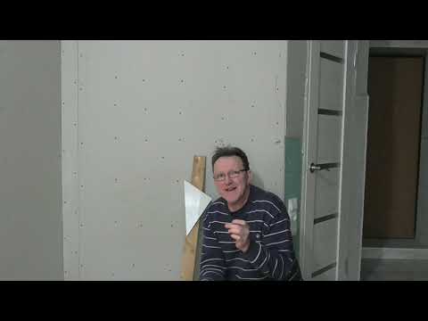 Видео: Клею керамогранит на фанерный пол