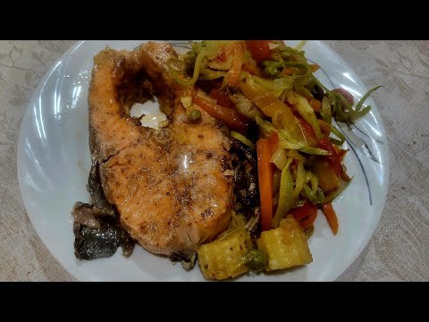 Видео: 🐟Рыбный день. Вкусный пирог с форелью. 