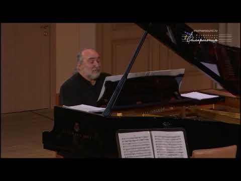 Видео: С. Рахманинов Preludes ор. 3№2 cis moll, op32 №5 G dur, op 23 №5 g moll Mikhail Arkadev, Murmansk