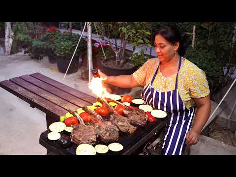 Видео: Невероятно Вкусные Говяжьи Ребрышки с Кизилом – Кизиловый Компот и Варенье