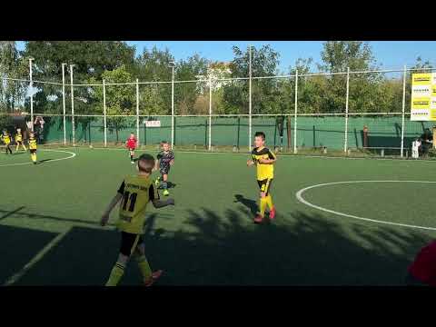 Видео: БРАФ ФК Гостинний двір- ФК академія О.Алієва -2 2018 р.н. 14.09.25