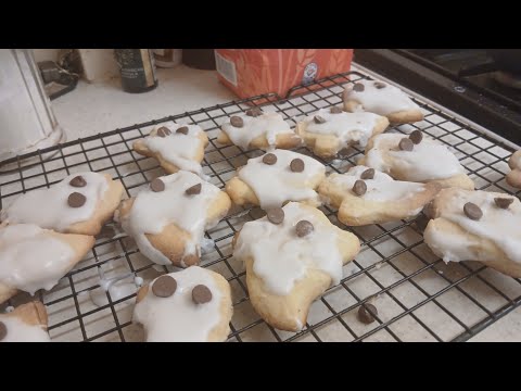 Видео: Печенье в виде привидения на Хэллоуин, которое вам понравится готовить