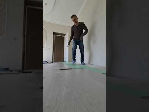 Видео: Укладка ламината Quick Step в частном доме