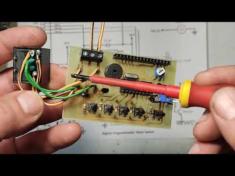 Видео: On. Off. таймер для конвектора. Заливаю прошивку и экспериментирую с программаторами и микросхемами.