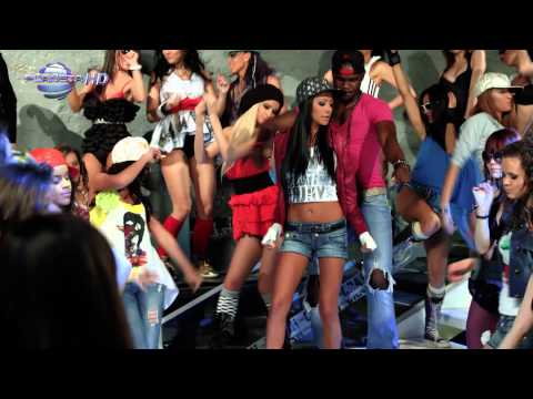 Видео: ANI HOANG ft ALEX LINARES - DA SI PRAVIM SHTASTIE /Ани Хоанг ft. Alex Linares - Да си правим щастие