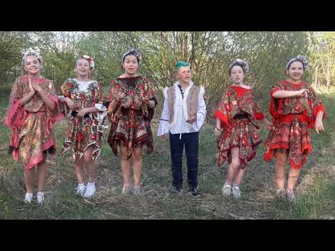 Видео: Ой, Дуся, ой, Маруся- ансамбль DeLight (12-13 years)