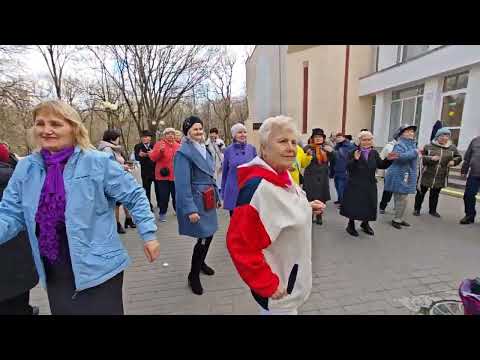 Видео: 30.03.25г...Необыкновенный Танец... с Молодёжью на Гомельском танцполе...