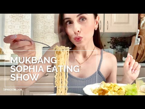 Видео: MUKBANG Домашняя еда 🥘 Мукбанг 💓 Испекла пирог 🍰 «Стеганое Одеяло»