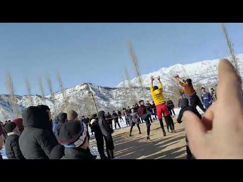 Видео: мусобикай валебол дар яхак сияхоб ва юс партия якум