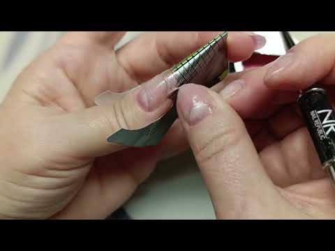 Видео: Наращивание ногтей на ДР и я😍
