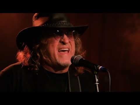 Видео: Конец Фильма — Жёлтые глаза (Live @ 16 тонн, 18.06.2025)