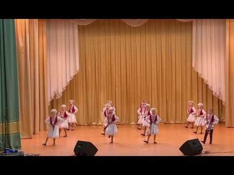 Видео: Детская полька «Полечка - скакуха»