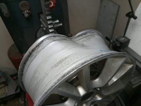 Видео: Ремонт диска после удара о бордюр. Сварка, Правка г. Липецк