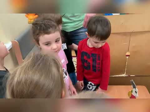 Видео: Развитие речи в средней группе:  «Путешествие в страну сказок»