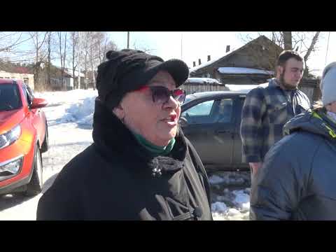 Видео: Артём без хозяина. Как выживают в Камешковском районе?