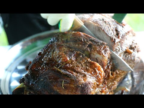 Видео: МЯСО ТАЕТ ВО РТУ! 7 КГ ГОВЯДИНЫ ОДНИМ КУСКОМ. ПРАВИЛЬНЫЙ МАРИНАД.