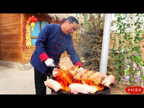 Видео: Лучший в мире рецепт рысаков: свиные рысаки на гриле с тмином, ешьте с друзьями