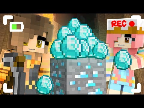 Видео: Мы наконец-то нашли АЛМАЗЫ в Minecraft!