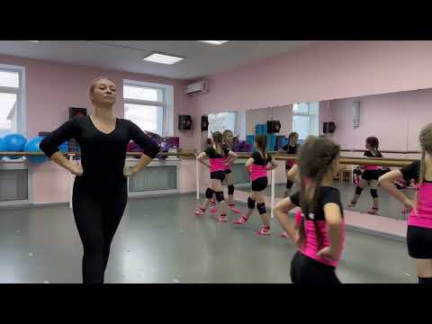 Видео: СИГМА. "Народный экзерсис на середине зала"