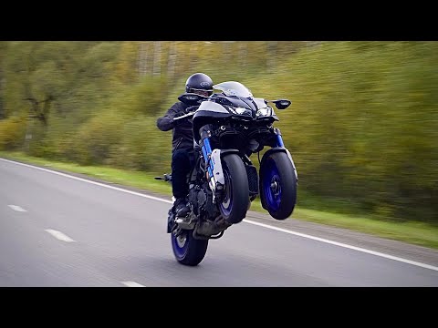 Видео: Три колеса лучше двух? Что курили японцы или обзор мотоцикла Yamaha Niken