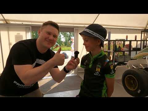 Видео: В гостях у пилота Дмитрия Дёмина. Зачем нужна телеметрия на гонках и другие секреты побед на трассе