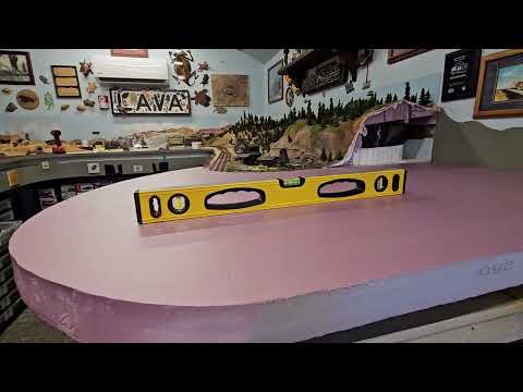 Видео: N Scale Albuquerque Carnuel & Tijeras RR 5, обновление 44