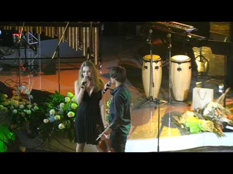 Видео: "Старый клён" Александр Рыбак и Настя.