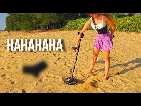 Видео: Не могу перестать смеяться! 🤣 Кто бы мог оставить ЭТО на пляже?! 🏖️ Подпишись ❤️ #пляжныенаходки