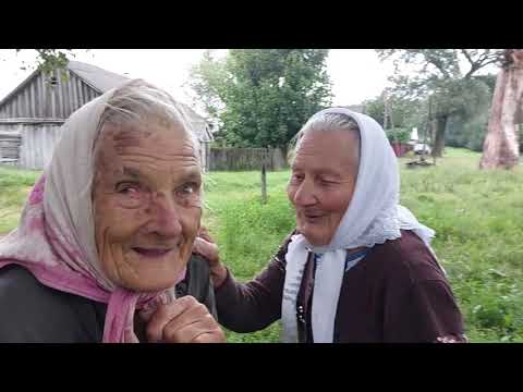 Видео: БАБУШКЕ НИНЕ ПОМЫЛИ ГОЛОВУ И СДЕЛАЛИ УБОРКУ В ДОМЕ!!!